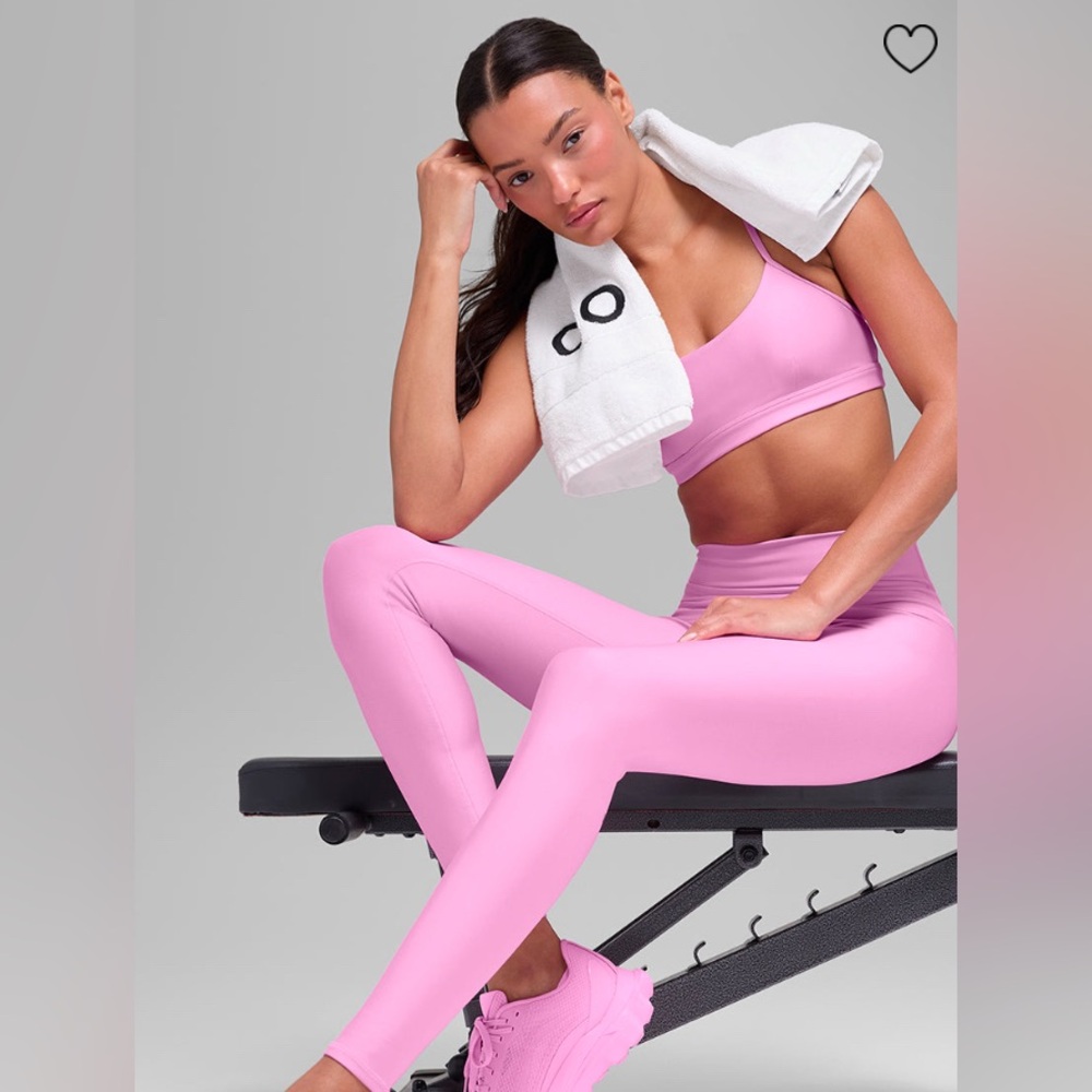 *JUST DROPPED*ALO Yoga HIGH-WAIST AIRLIFT LEGGING- CANDY HEART PINK SMALL BNWT